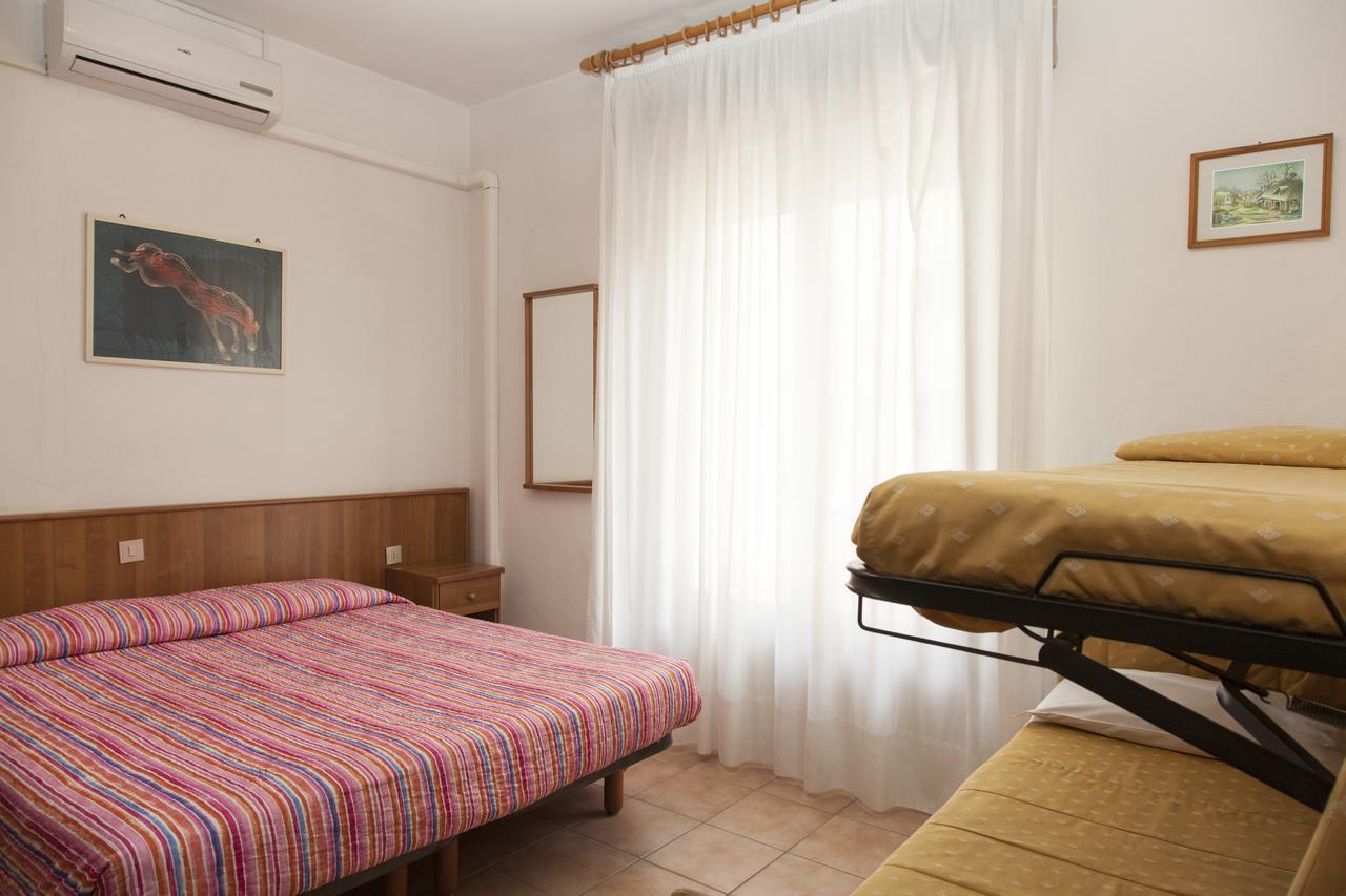 Hotel Taormina Τζεσόλο Λίντο Εξωτερικό φωτογραφία