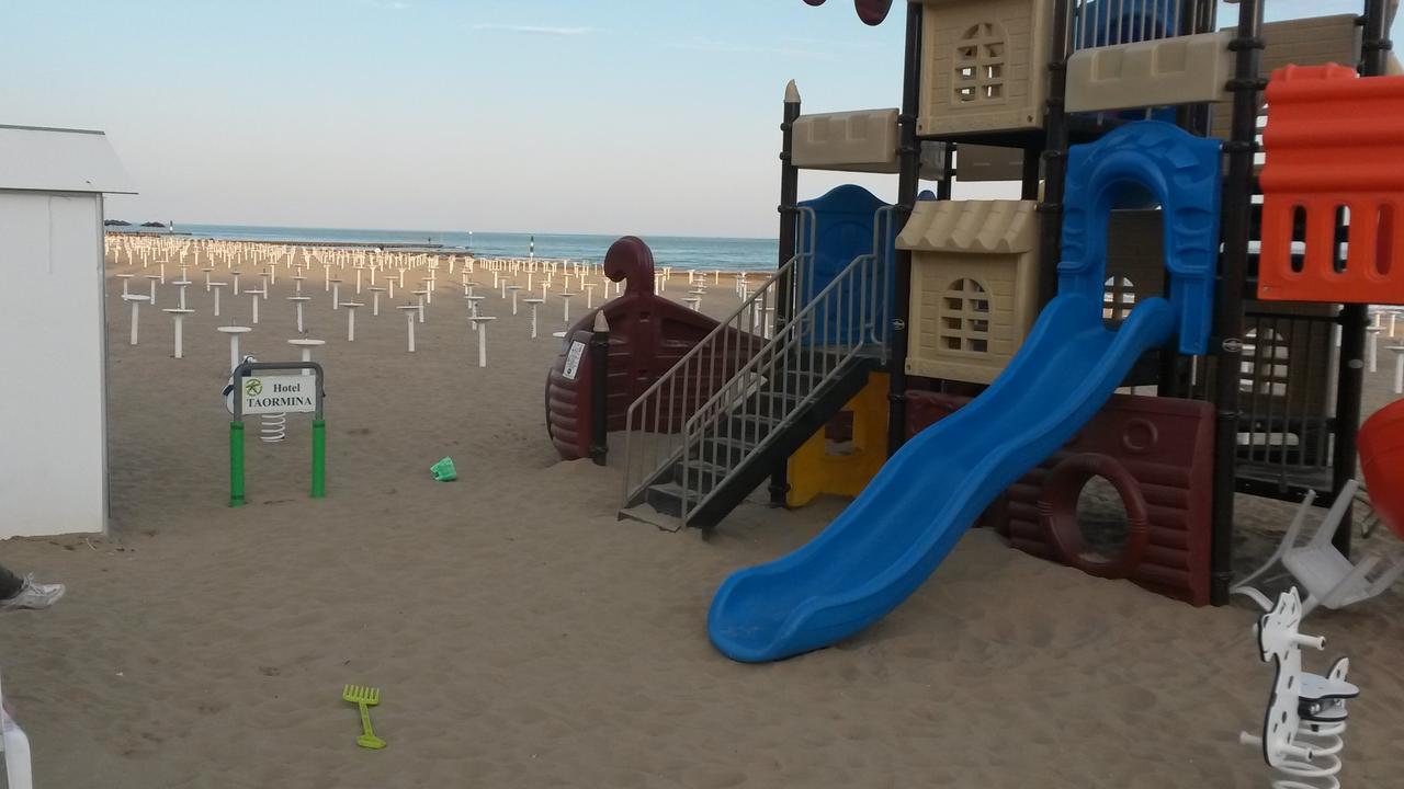Hotel Taormina Τζεσόλο Λίντο Εξωτερικό φωτογραφία